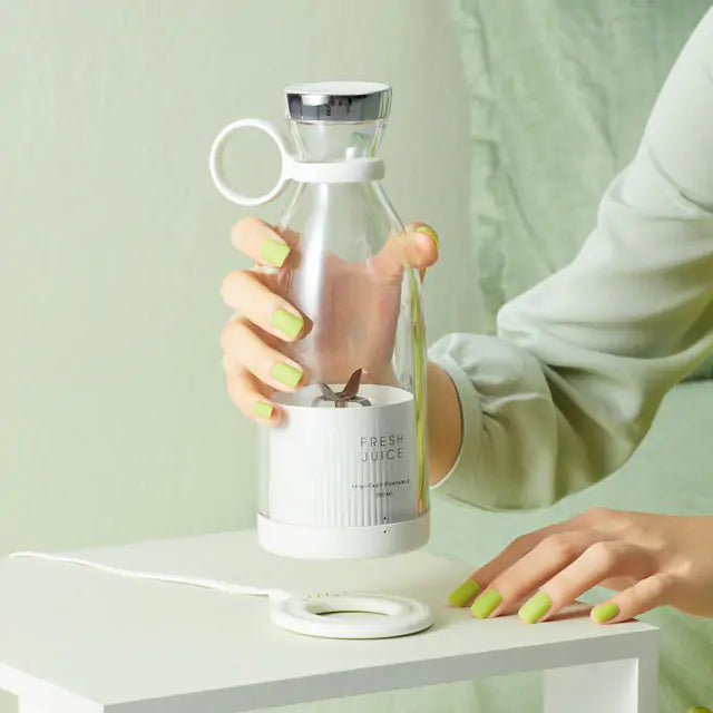 Portable USB Rechargeable Mini Juicer Blender - 350ml